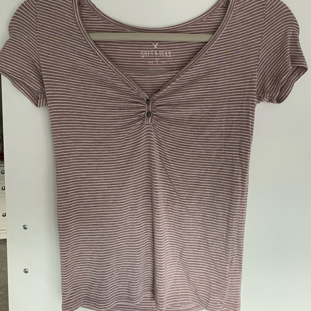 tshirt from american eagle